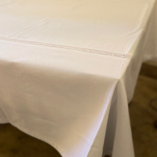 Rectangular Table Cloth - Pure white with Lace (8 seater - 60" X 120")