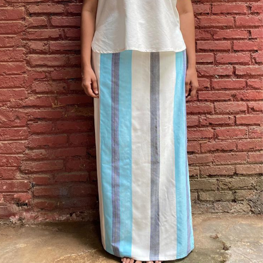 Lungi - White with blue stripes