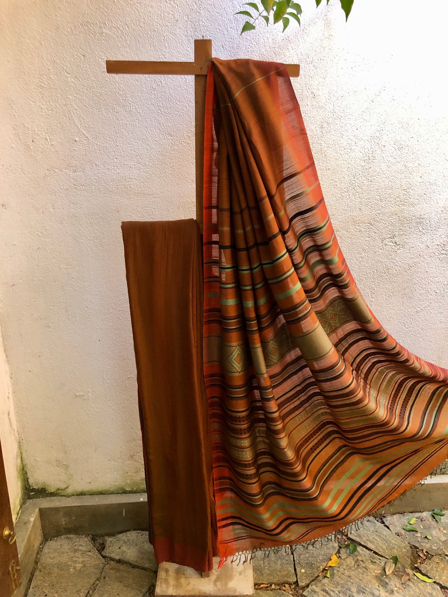 Dumbara Design Saree - Red Rust, Olive Green & Black